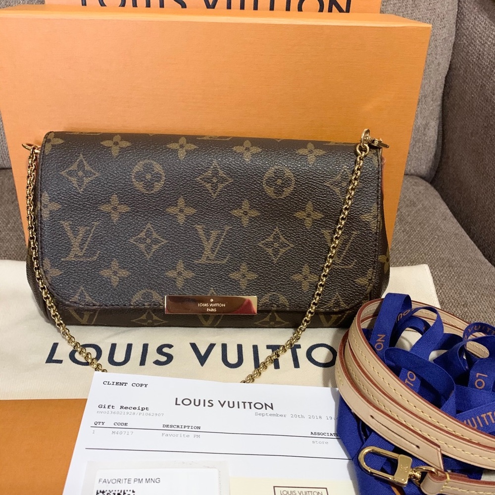 ❌Sold❌ Authentic Louis Vuitton Favorite PM